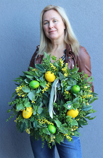 Cytrusy 2, wianek na drzwi z owocami