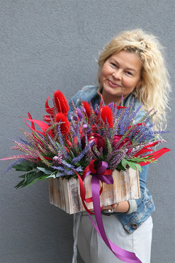 Jesienny Dyniowy Nysti, koszyczek z ostami i wrzosami, wys.33cm 