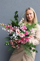 Nerietta, bukiet nagrobny we wkładzie