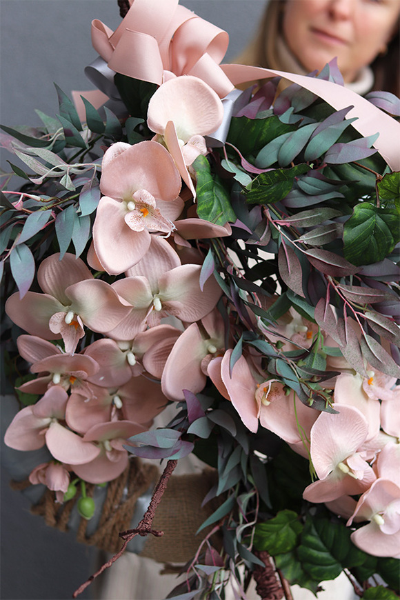 Elanea Orchid Branch, efektowny wianek na drzwi, wym.53x90cm 