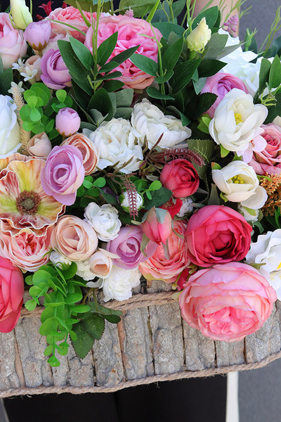 Gefiana, dekoracja w drewnianej skrzynce