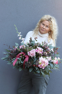 Nemissa, elegancka wiązanka nagrobna, dł.75cm