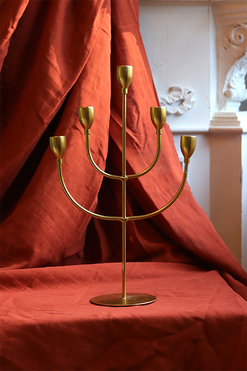 OD RĘKI Simple Glamour, świecznik na pięć świec, złoty, wys.37.5cm