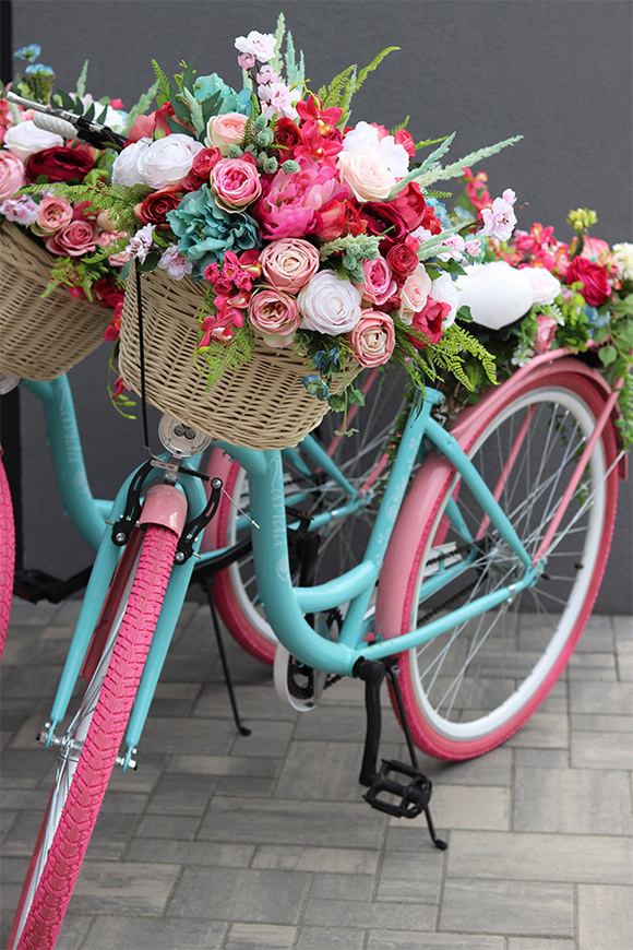 Bicycletta Primaveria, rower z dekoracją kwiatową