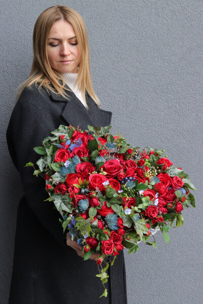 Berry Rose, stroik nagrobny serce