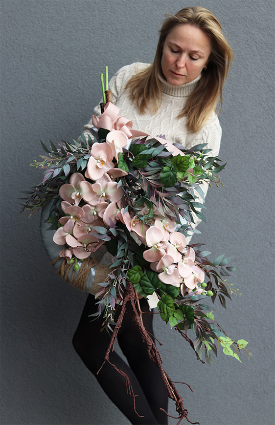 Elanea Orchid Branch, efektowny wianek na drzwi, wym.53x90cm 