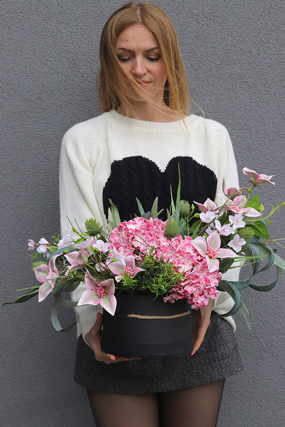 Hortense Poetic, flowerbox z hortensjami