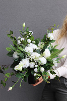 Białe Wspomnienia 2, bukiet nagrobny do flakonu