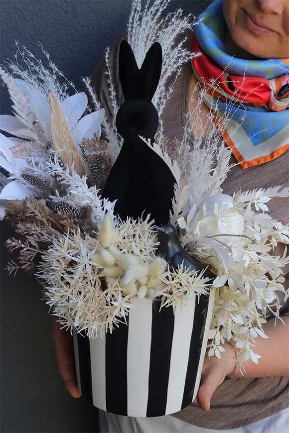 Beige Boho Big, wiosenny stroik z zajączkiem