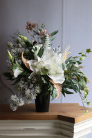 Amarylis Zimowy, bukiet nagrobny we wkładzie