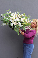 Biel Exclusive 2, kompozycja nagrobna w misie