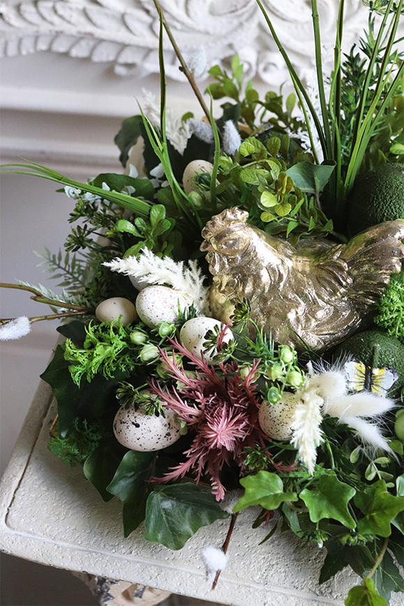 Zielona Grzęda, stroik wielkanocny na tacy