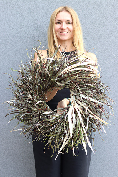 Boho Netre, dekoracyjny wianek z suszonych i stabilizowanych roślin, śr.50cm