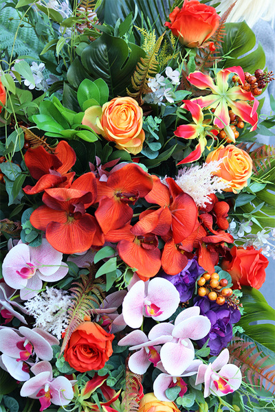 ogromna wiązanka nagrobna Orangita 2