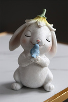 Sweetie Bunny, wielkanocna figurka zajączek, żółty kwiatek na głowie