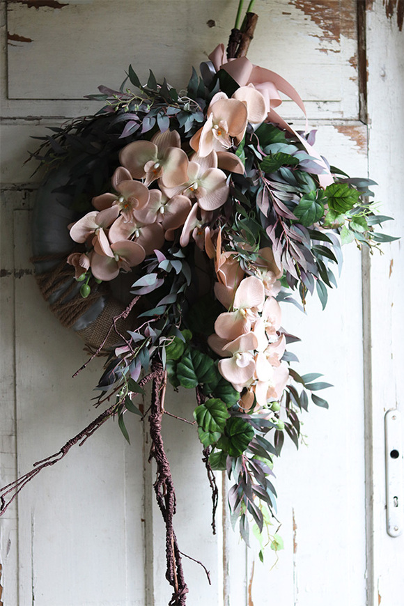 Elanea Orchid Branch, efektowny wianek na drzwi, wym.53x90cm 