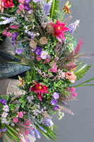 Wichry Namiętności, kwiatowy wianek dekoracyjny