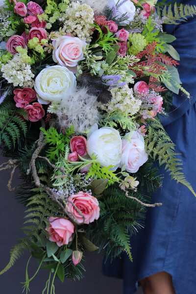 Dandelion Memory, bogata wiązanka nagrobna