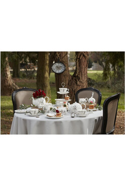 Alice in Wonderland, kubek porcelanowy, Królik, poj.350ml 