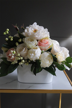 Gedrata, nagrobna, biała kompozycja kwiatowa, wym.29x46cm