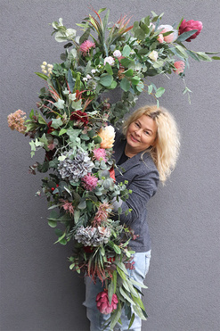 Jasmina New, narożna girlanda ze sztucznych kwiatów, dł.120x85cm 