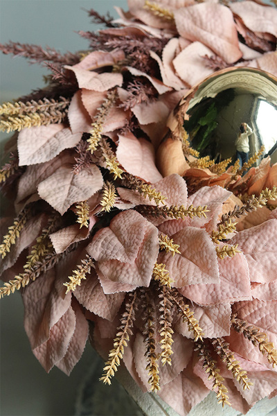 Beige Leaves, wielkanocny stroik z jajem