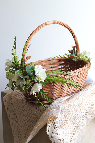 Nerette, dekorowany koszyczek wielkanocny