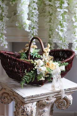 Nelista, dekorowany koszyczek wielkanocny, wys.25cm 