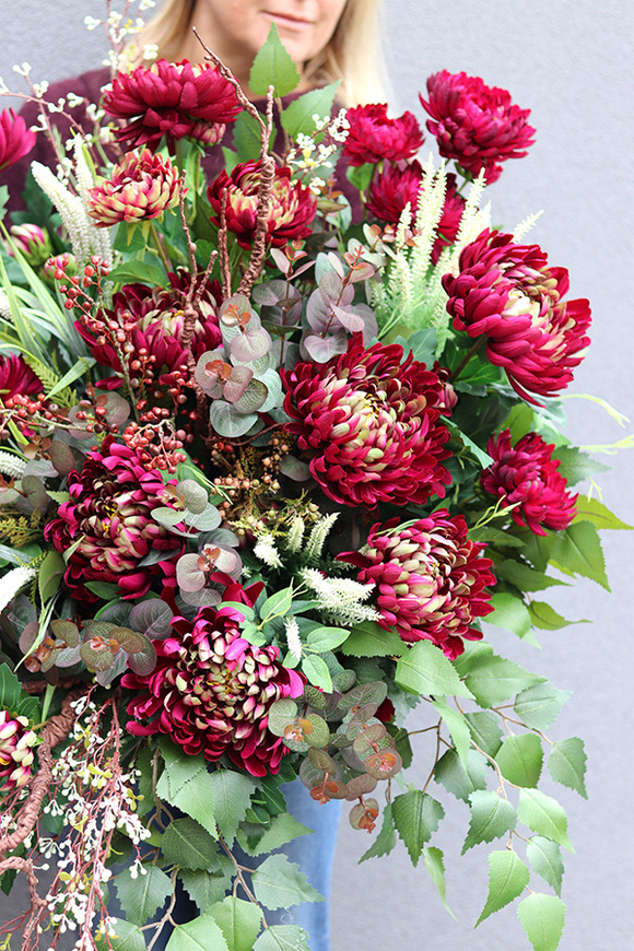 Burgunde, kompozycja nagrobna w naczyniu, wym.60x80x68cm