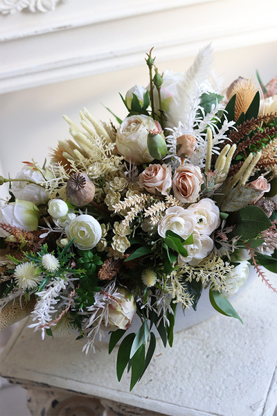 Boho Laos Romance, kompozycja kwiatowa na stół