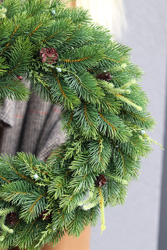Naturalne Święta, świąteczny wianek iglasty