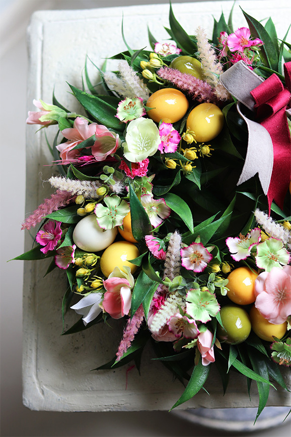 Retto 2, wielkanocny wianek z jajkami