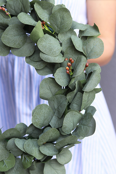 Eukaliptusowy Simple, zielony wianek na drzwi