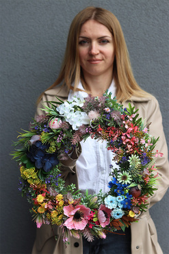 Nereta Colors, kwiatowy wianek na drzwi, śr.40cm