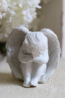 Aniołek Śpioszek, figurka dekoracyjna