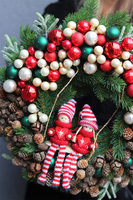 Dzieciństwo na Wsi, świąteczny wianek na drzwi