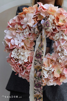 Hortensje Jesienne, wianek na drzwi z hortensji