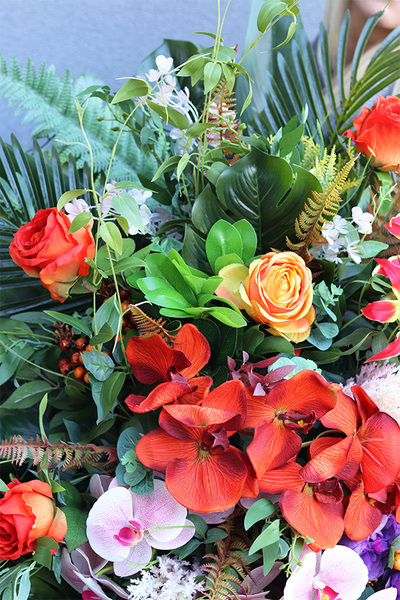 ogromna wiązanka nagrobna Orangita 2