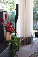 Ritual Big Wazon, nowoczesna kompozycja kwiatowa, wym.98x85cm