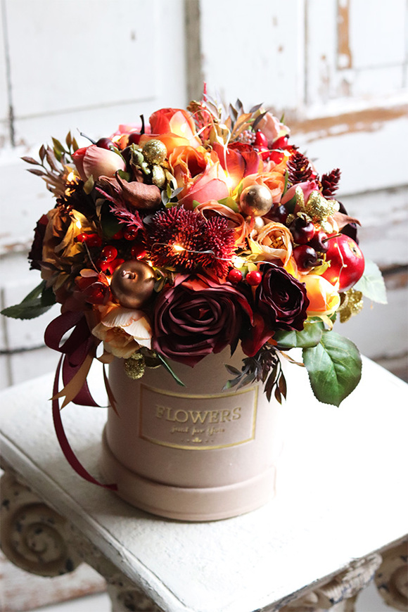 Gerita LED, bordowy flowerbox świąteczny