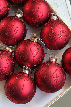 Red Elegance, szklane bombki w pudełku, 12 sztuk