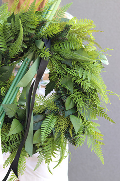 Kalla Isolire, wieniec nagrobny, B, śr.50cm