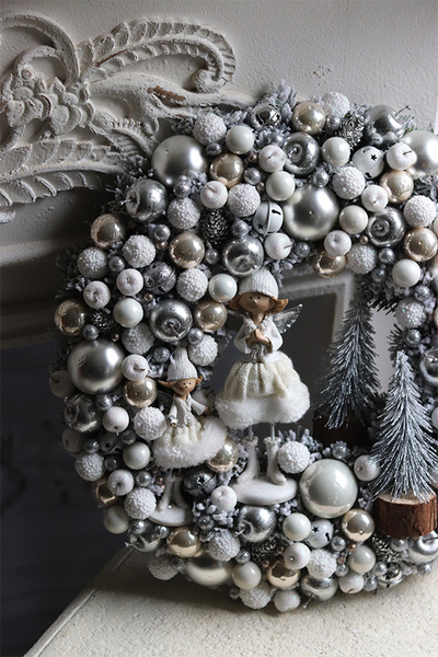 Świąteczny Spacer, świąteczny wianek dekoracyjny