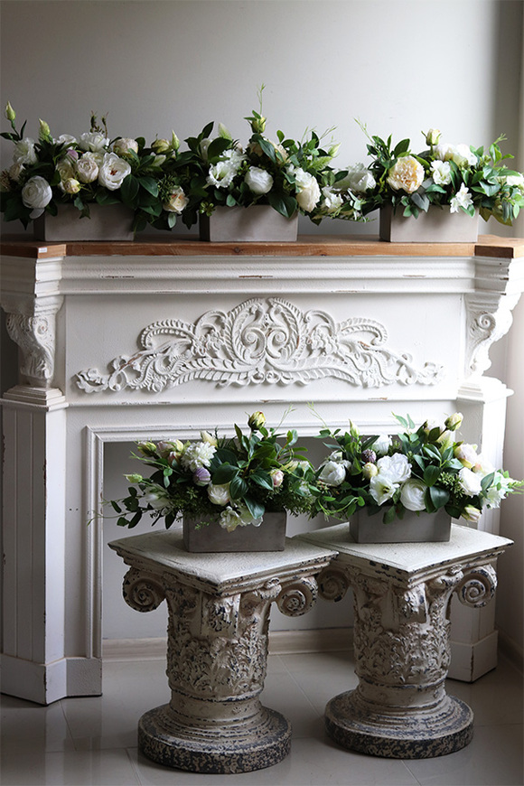 Luizjana Concrete, kompozycja kwiatowa