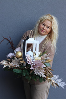 Angelo Garden Winter Wood, kompozycja nagrobna z lampionem