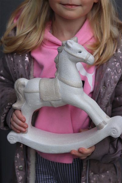 Konik na Biegunach Horsey, figurka dekoracyjna