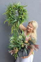 Green Maila Volcan, nowoczesna kompozycja nagrobna