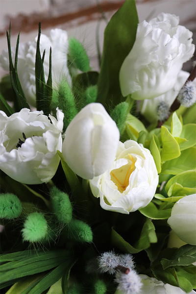 Bizanto, kompozycja wiosenna z tulipanami, wym.31x41cm