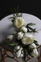 Peonie White Candy, gałązka sztucznej peonii