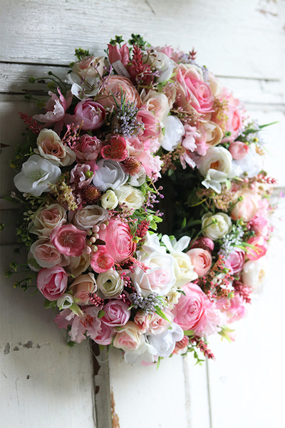 Arabeska 2, bogaty pastelowy wianek na drzwi, śr.34cm